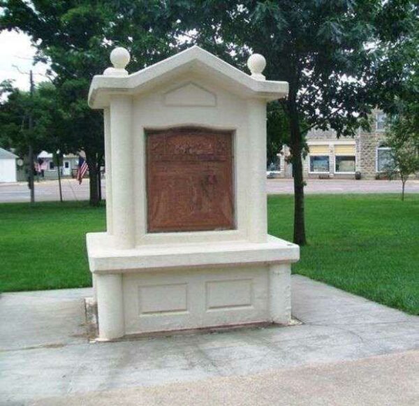 BLUE RAPIDS WORLD WAR I MEMORIAL