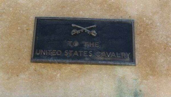 UNITED STATES CAVALRY MEMORIAL PLAQUE B