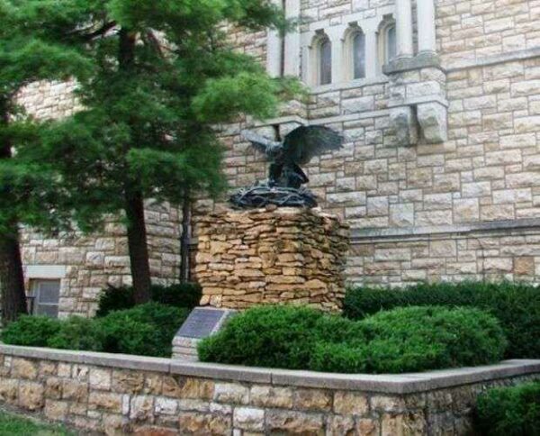 THE VICTORY EAGLE MEMORIAL