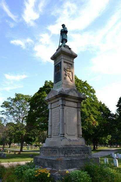 LIEUT. FRANK BALDWIN CIVIL WAR MEMORIAL