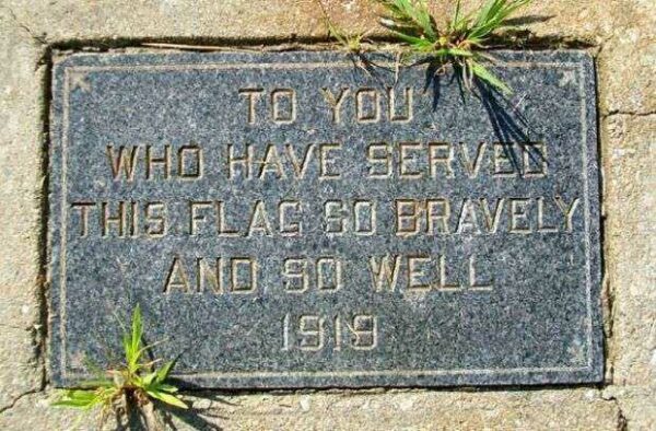 AMERICAN LEGION POST 193 VETERANS MEMORIAL FLAG POLE PLAQUE