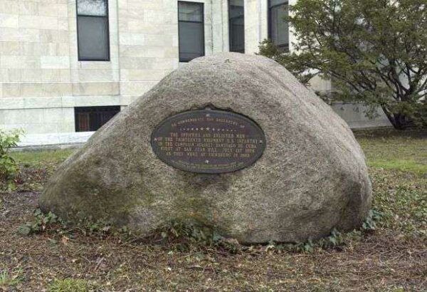 THE 13TH REGIMENT WAR MEMORIAL