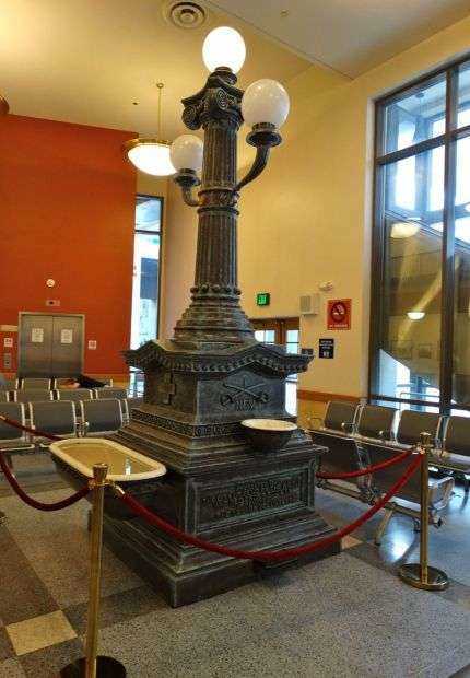 RENO SPANISH-AMERICAN WAR MEMORIAL DRINKING FOUNTAIN