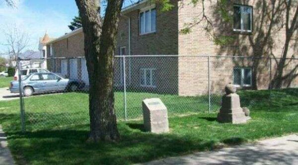 GIBBON G.A.R. MEMORIAL TREE