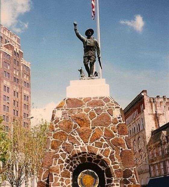 LAUDERDALE COUNTY WORLD WAR I DOUGHBOY MEMORIAL