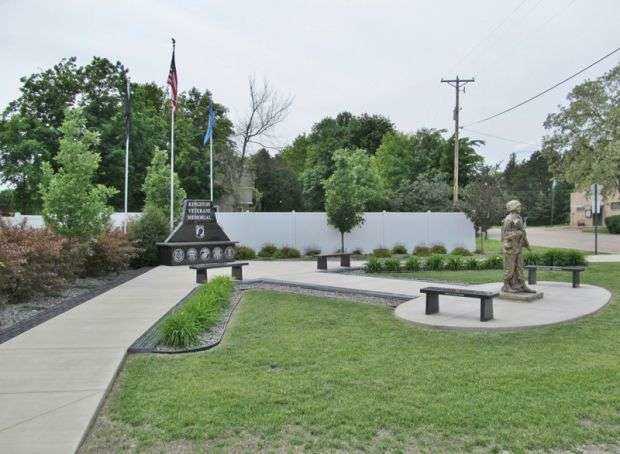 KINGSTON VETERANS MEMORIAL