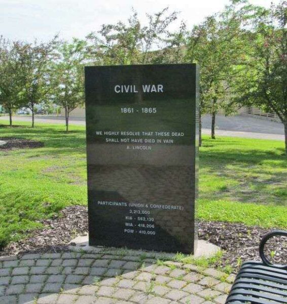 MCLEOD COUNTY CIVIL WAR MEMORIAL