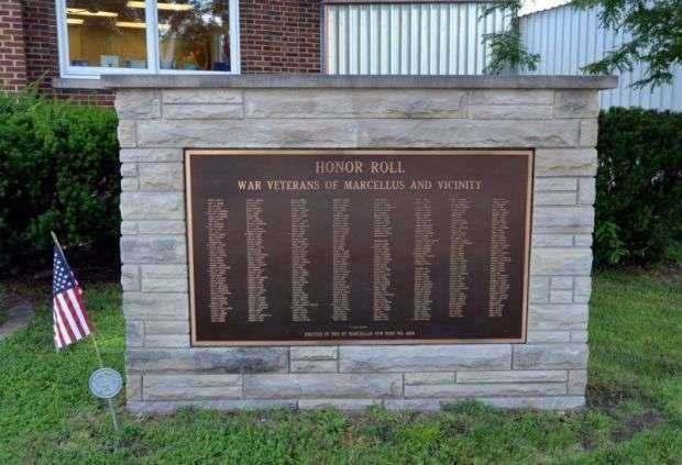 MARCELLUS AND VICINITY WAR VETERANS HONOR ROLL MEMORIAL