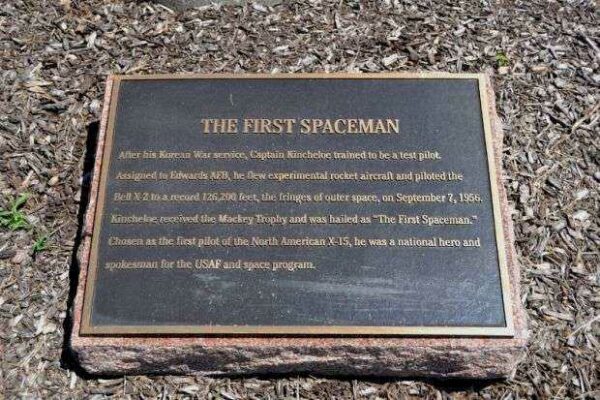 CAPTAIN KINCHELOE MEMORIAL PLAQUE C