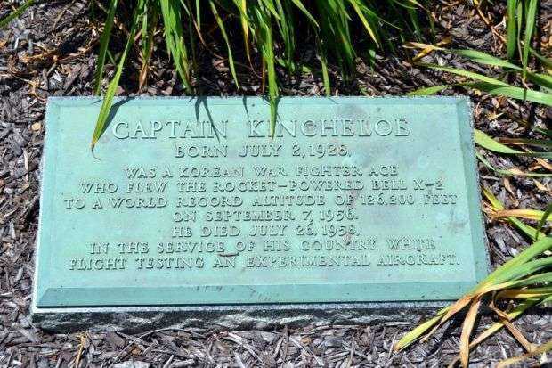 CAPTAIN KINCHELOE MEMORIAL PLAQUE A