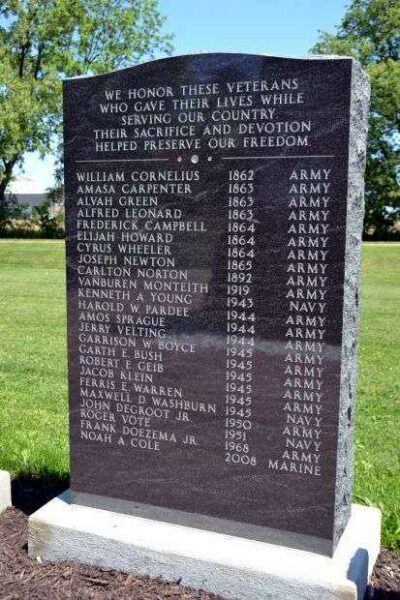GEIB VETERANS MEMORIAL HONOR ROLL STONE
