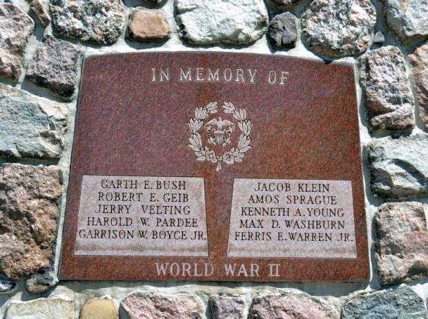 GEIB VETERANS MEMORIAL WORLD WAR II STONE