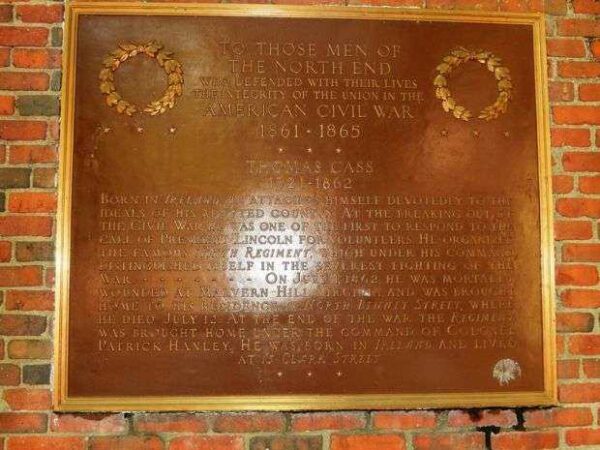 TO THOSE MEN OF THE NORTH END WAR MEMORIAL PLAQUE