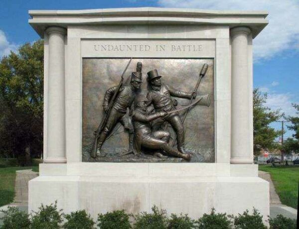 UNDAUNTED IN BATTLE WAR MEMORIAL FRONT
