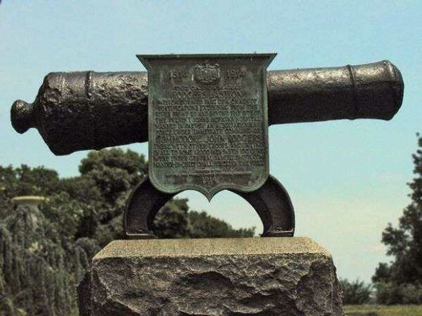 ROGERS BASTION WAR MEMORIAL CANNON