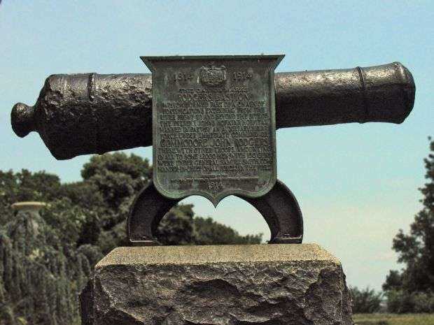ROGERS BASTION WAR MEMORIAL CANNON