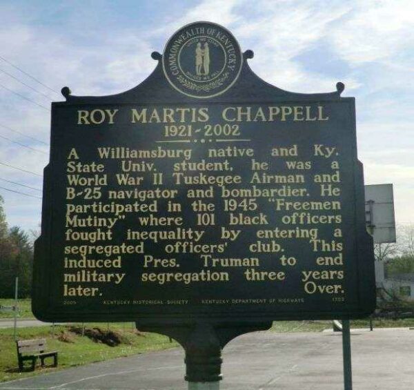 ROY MARTIS CHAPPELL WAR MEMORIAL MARKER FRONT