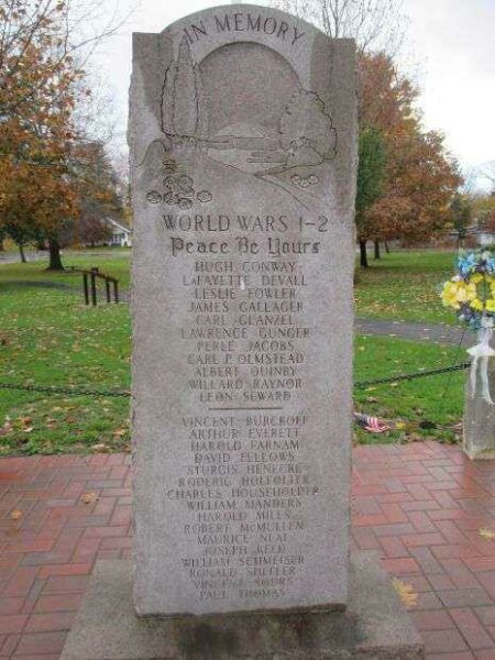 IN MEMORY WORLD WARS 1-2 PEACE BY YOURS MEMORIAL