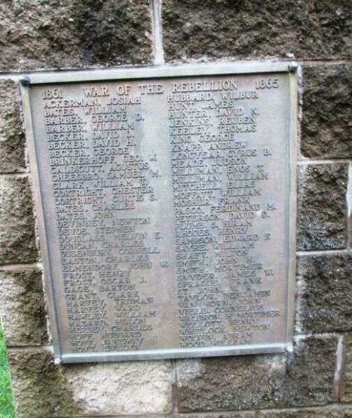 RED CREEK WAR VETERANS MEMORIAL FRONT PLAQUE B