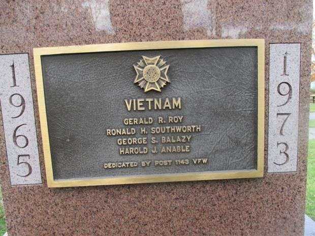 MASSENA WAR VETERANS MEMORIAL PLAQUE C