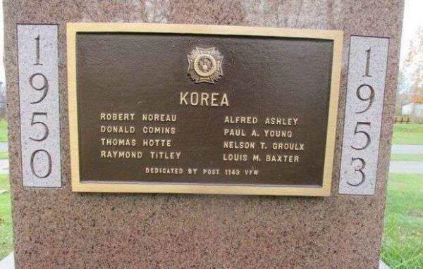 MASSENA WAR VETERANS MEMORIAL PLAQUE B