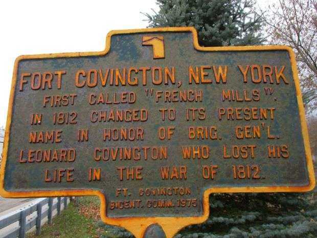 FORT COVINGTON, NEW YORK WAR MEMORIAL MARKER