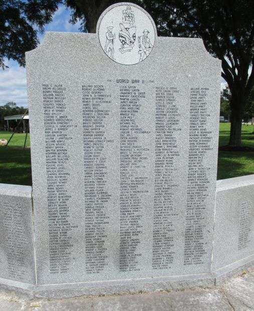 HOLLAND WAR MEMORIAL CENTER STONE FRONT