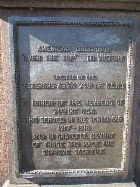 AMERICAN DOUGHBOY “OVER THE TOP” TO VICTORY WAR MEMORIAL PLAQUE A