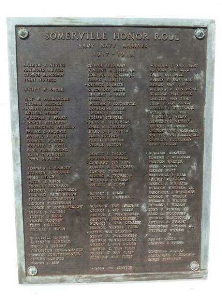 SOMERVILLE WORLD WAR I MEMORIAL PLAQUE D