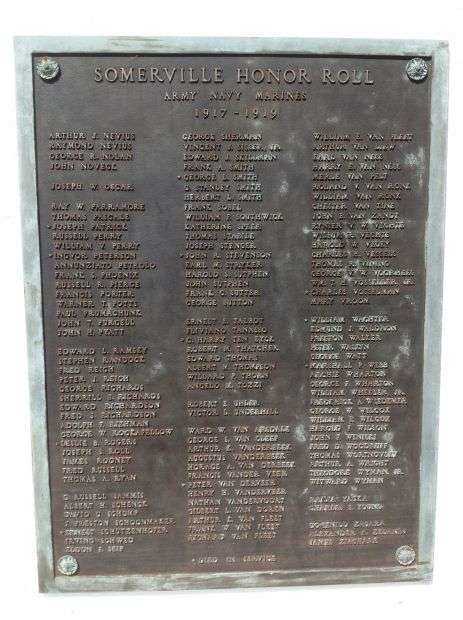 SOMERVILLE WORLD WAR I MEMORIAL PLAQUE D