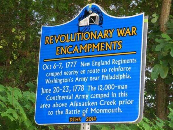REVOLUTIONARY WAR ENCAMPMENTS MEMORIAL MARKER