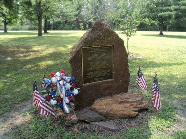 3RD BATTALION GLOUCESTER COUNTY MILITIA WAR MEMORIAL