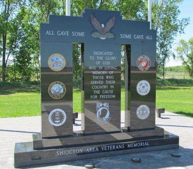 SHIOCTON AREA VETERANS MEMORIAL CENTER STONE
