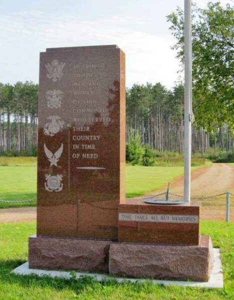 ELMWOOD CEMETERY VETERANS MEMORIAL