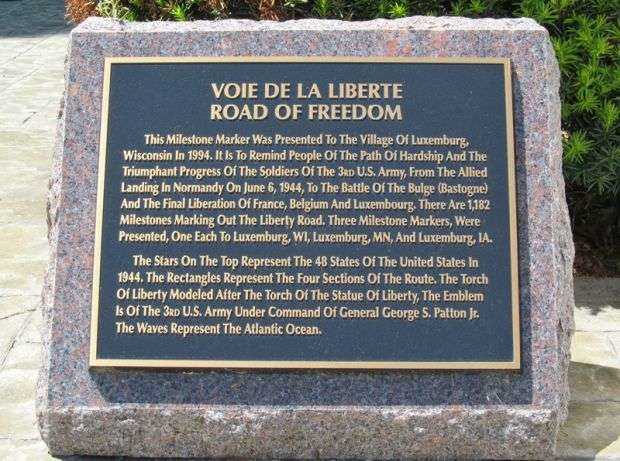 LUXEMBURG ROAD TO FREEDOM MEMORIAL PLAQUE