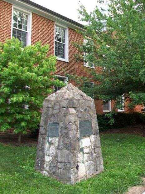 TRIBUTE TO MEN OF THE MOUNTAINS MEMORIAL