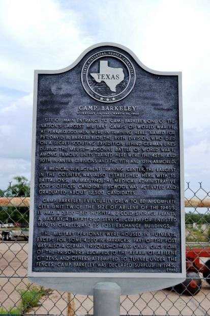 CAMP BARKELEY WAR MEMORIAL PLAQUE