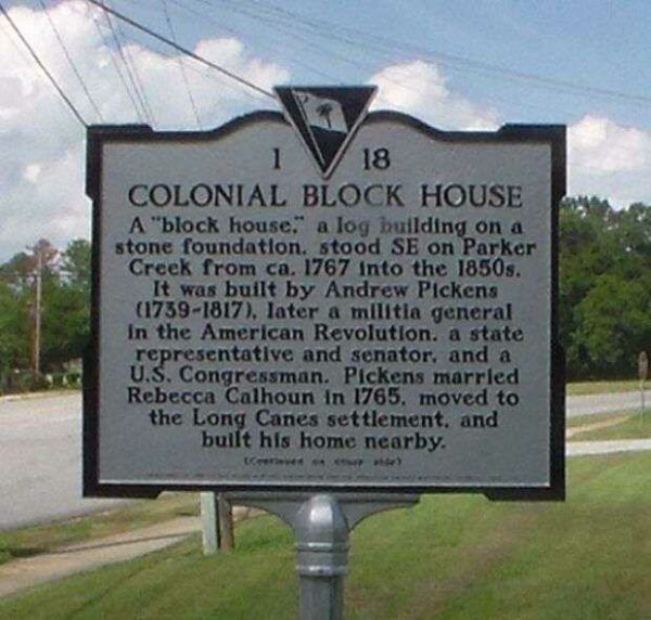 COLONIAL BLOCK HOUSE WAR MEMORIAL MARKER