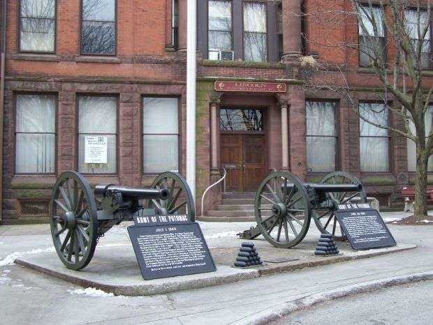 ARMY OF THE POTOMAC WAR MEMORIAL CANNONS