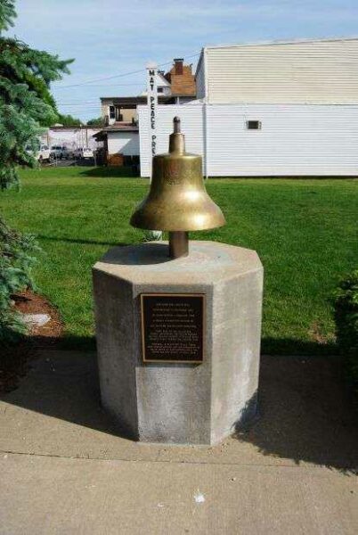 USS MARS AFS-1 SHIPS BELL MEMORIAL