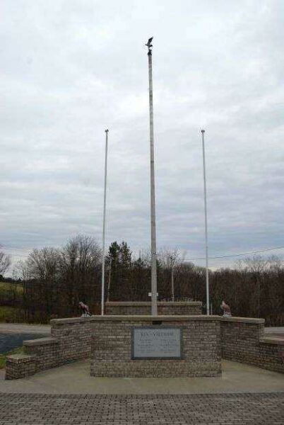 BEALLSVILLE CEMETERY VIETNAM WAR VETERANS MEMORIAL
