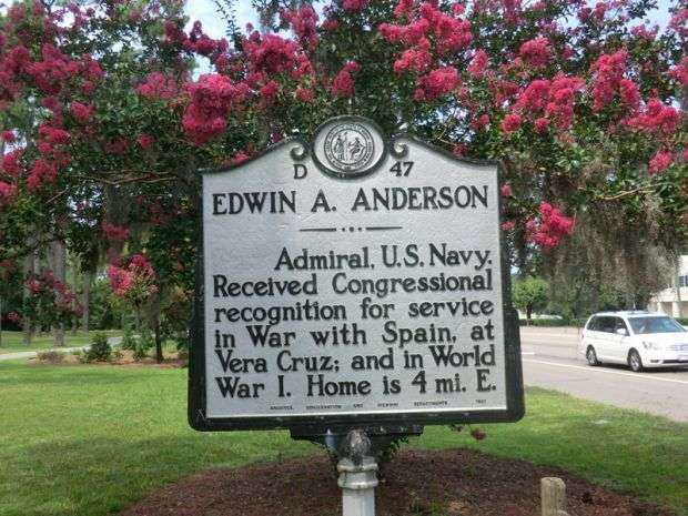 EDWIN A. ANDERSON WAR MEMORIAL MARKER