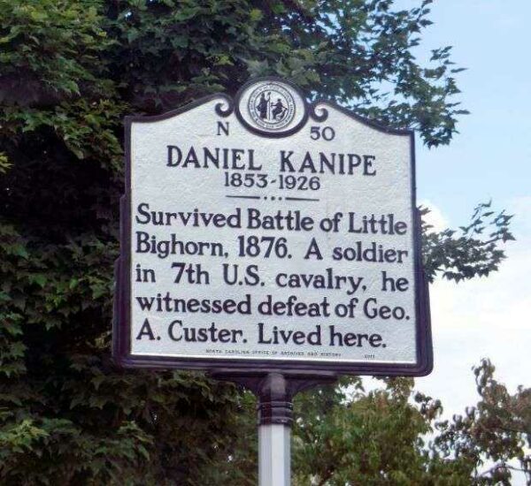DANIEL KANIPE WAR MEMORIAL MARKER