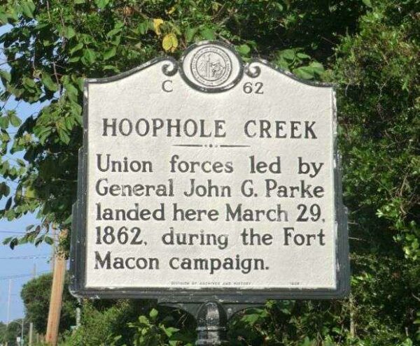 HOOPHOLE CREEK WAR MEMORIAL MARKER
