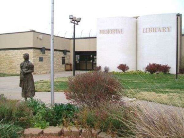 SEWARD COUNTY MEMORIAL LIBRARY