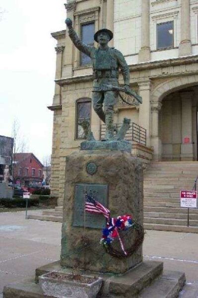 TUSCARAWAS COUNTY WORLD WAR MEMORIAL