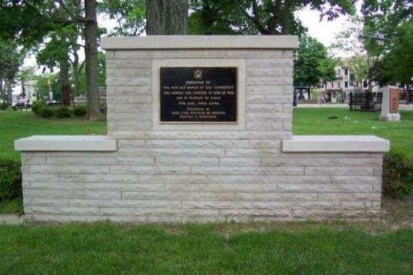 MANSFIELD BLUE STAR MOTHERS WAR MEMORIAL