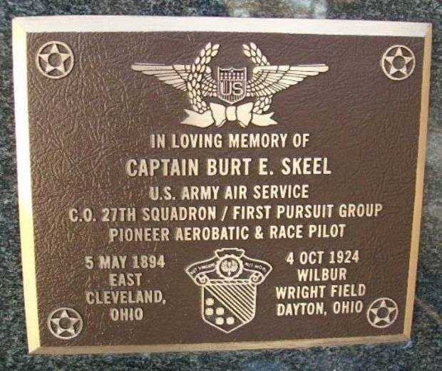 CAPTAIN BURT E. SKEEL WAR MEMORIAL PLAQUE