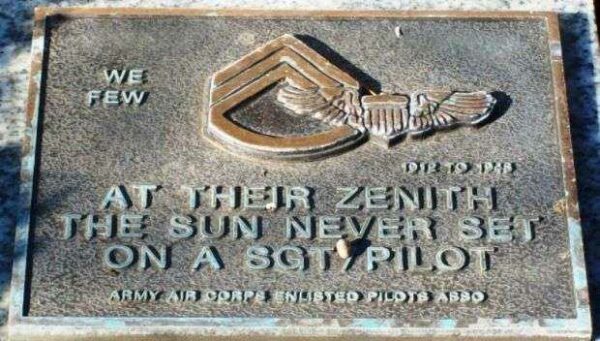 ARMY AIR CORPS ENLISTED PILOTS WAR MEMORIAL PLAQUE