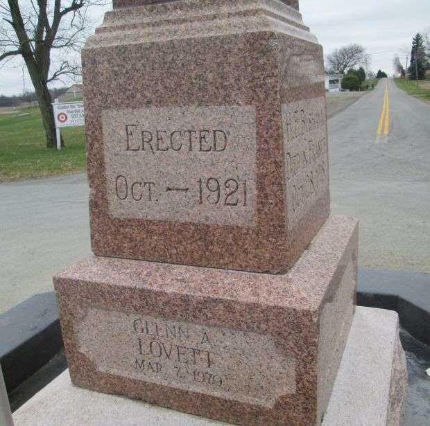 MONROE TP. WAR MEMORIAL STONE D